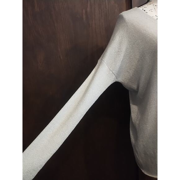 Graham Spencer Silver Lightweight tunic V-Neck sweater metallic Art Deco Holiday - Picture 2 of 8